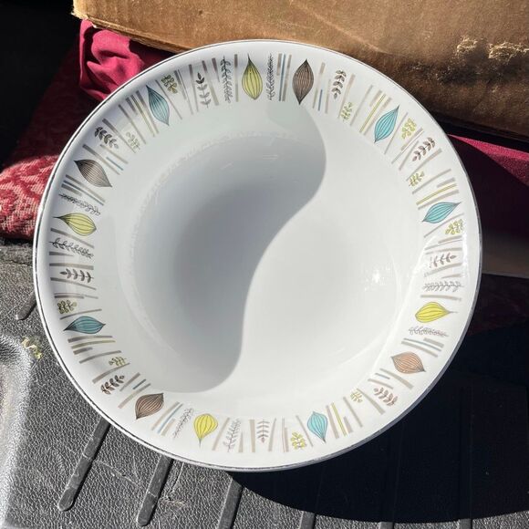 VTG Alfred Meakin Glo-White Mid Century Leaf Bowl 8.5” Silver Rim Atomic MCM - Picture 8 of 8